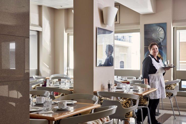 Philippos Hotel_Breakfast Area_Athens_Acropolis